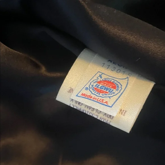 Drizzle Bergdorf Goodman Vintage Black Velvet Women's Coat - Picture 7 of 8